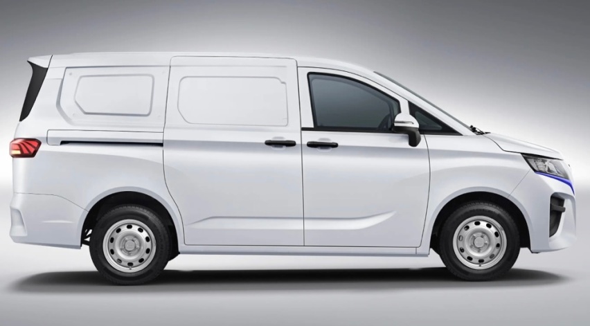 北汽制造王牌M7纯电动MPV，宜商不宜家，最高续航仅280km