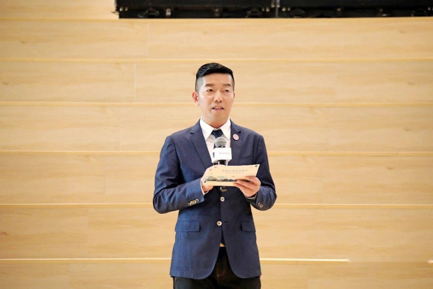 神龙汽车32周年构建新格局，打造新神龙！