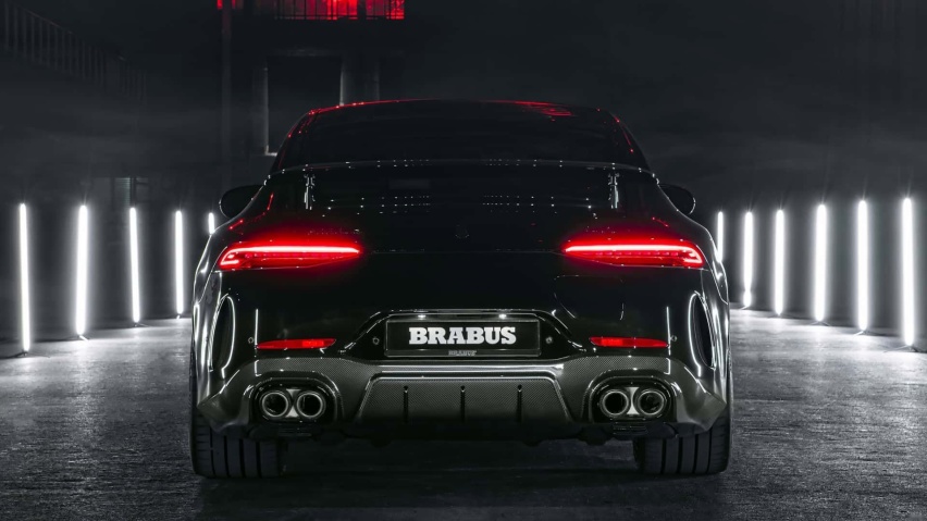 最强四门性能小钢炮Brabus 930，900匹马力2.8秒破百