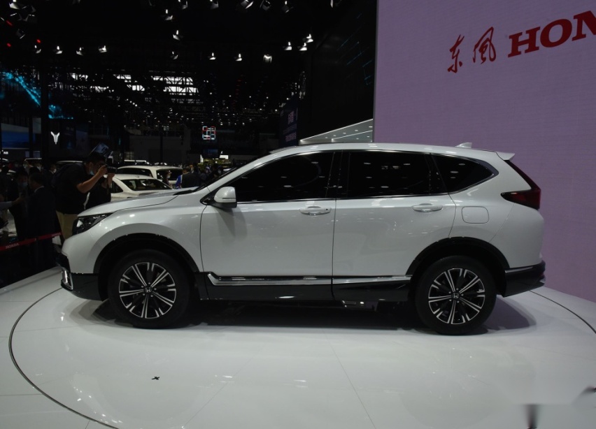 29.98万的本田CR-V,百公里油耗仅1.3升,还免购置税