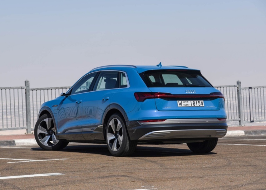 续航400km的纯电动奥迪SUV，预售70-83万，特斯拉会
