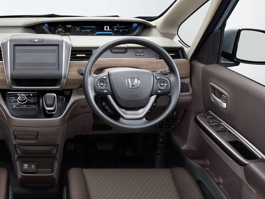 autohomecar__ChsEfF2AlyiAaaSWAAIj3TPXpyU456.jpg