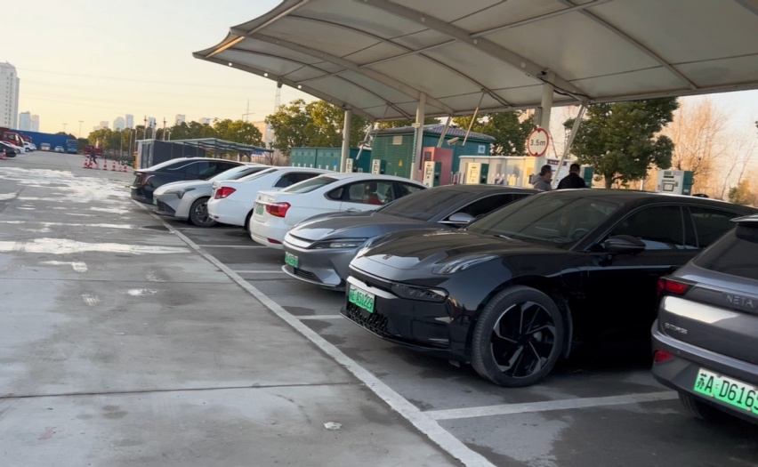 五一出行没有充电焦虑，这三款热门大SUV假期出游不趴窝！