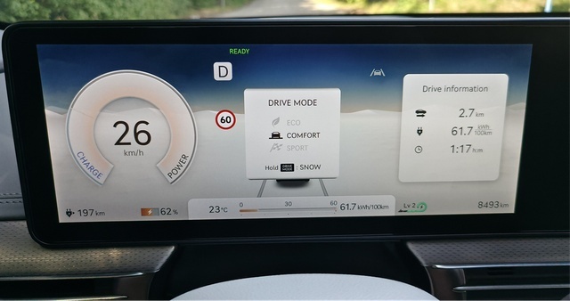 国内首发评测捷尼赛思GV60：求解电动车时代Modern Luxury