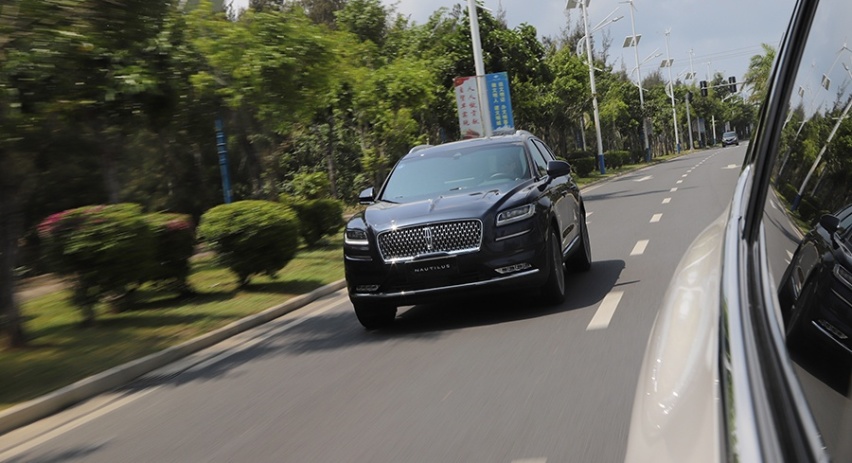 【鹏哥聊车】40万左右最值的V6？试驾林肯航海家2.7T