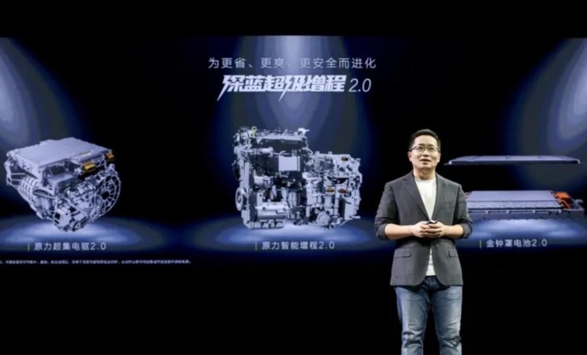全新中大型SUV，硬派越野设计+增程动力，深蓝G318或售30万左右