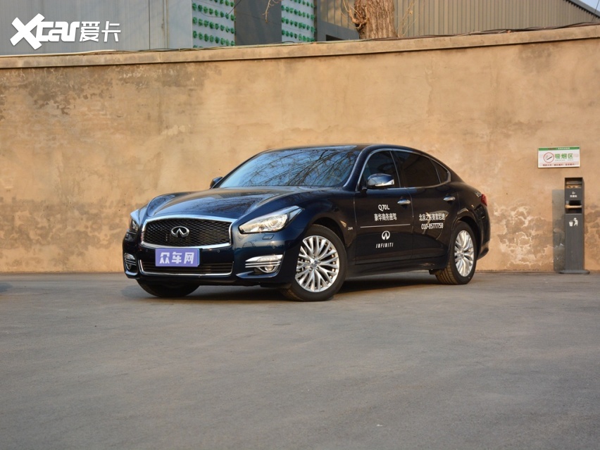 40万级中大型车怎么选？看看奔驰E级和英菲尼迪Q70的对比吧