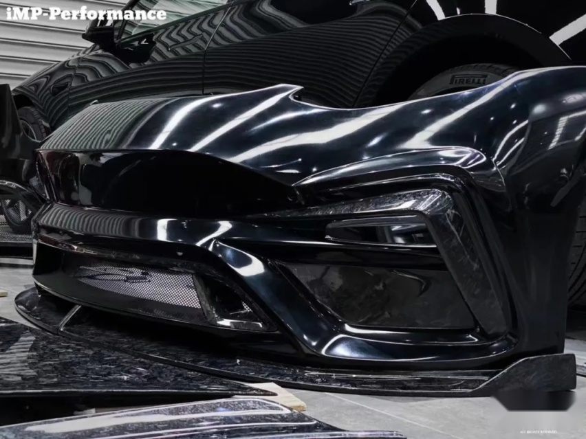油价太贵被迫买Model 3高性能版，帮老婆磨合新车顺便改装玩玩