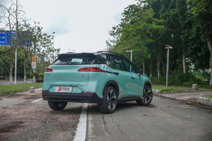 花里胡哨快走开、我要的就是实用,20万级最好的家用纯电SUV?