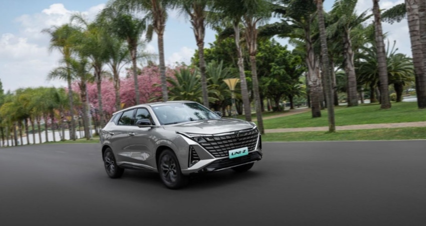 增程、插混全都要！长安UNI-Z重新定义混动SUV