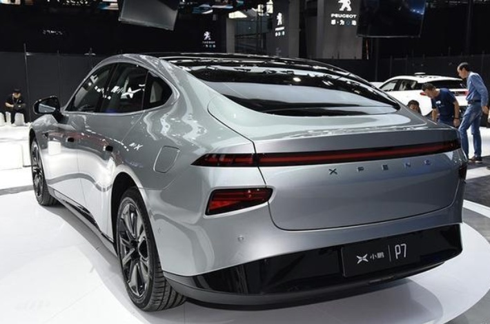 全新小鹏P7动力信息曝光！4.3秒破百 续航550Km