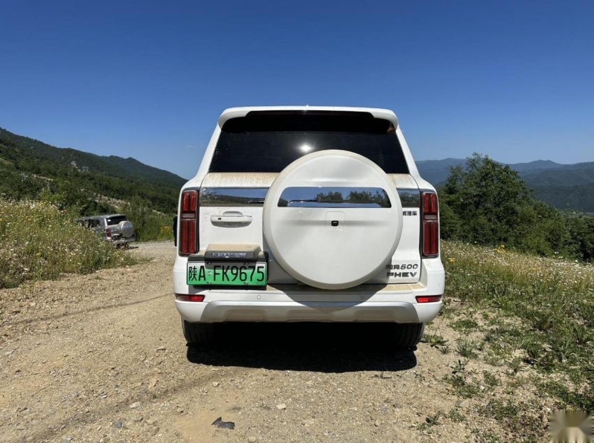 2023款坦克500 Hi4-T，2.0T插混750Nm，越