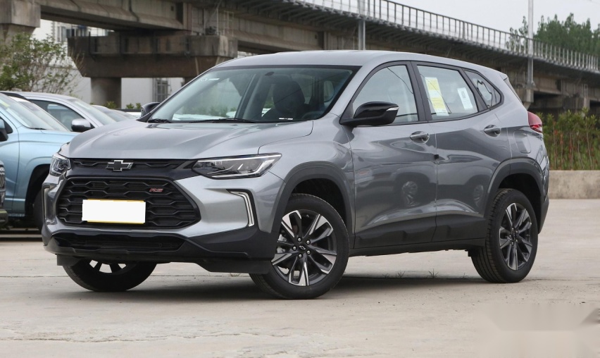 美系硬派SUV，10万多已上市！黑武士造型，全系1.5T+CVT