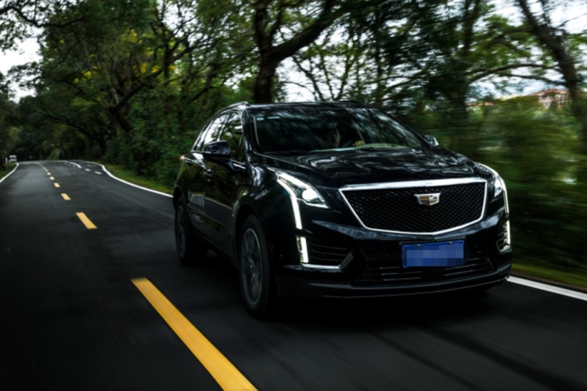 试驾凯迪拉克XT5，超长轴距、智能四驱，高品质家用的不二之选！