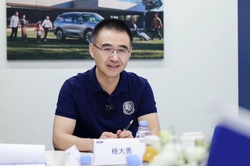杨大勇：优先增程，长安福特新能源转型稳中求进