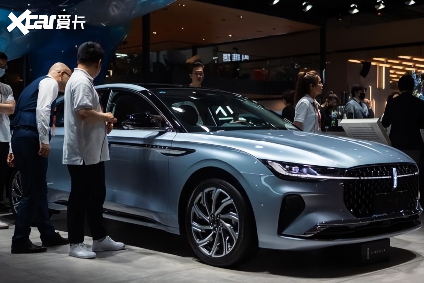 配置不亚于新势力的林肯Z，是解决续航焦虑的终极之选