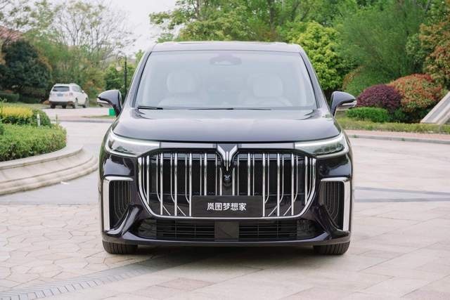 40万预算增购新能源MPV，腾势D9和岚图梦想家，谁才是最优解？