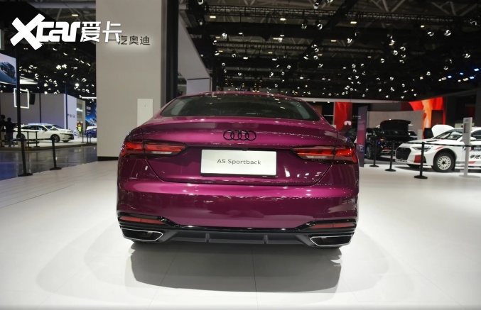 不仅仅是一台车，奥迪A5更是自信与品味的象征