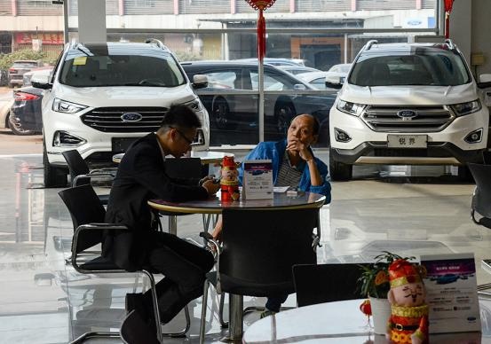 连展车都快卖光了  实地探店走访长安福特锐际