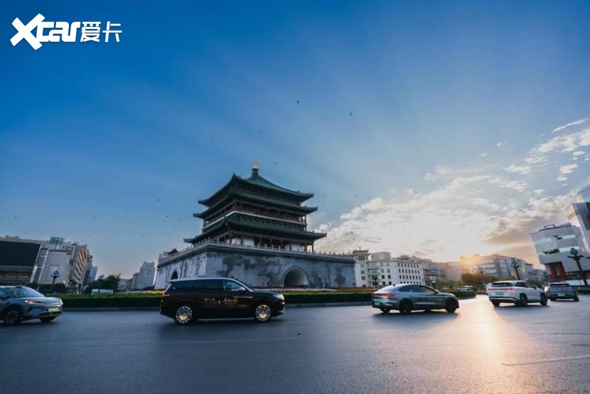 硬核技术驰骋丝路！比亚迪全程护航2026丝绸之路万里行