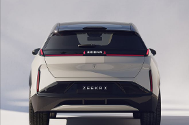 堪称A级SUV“性能天花板”，极氪X正式发布，定价20万能火吗？