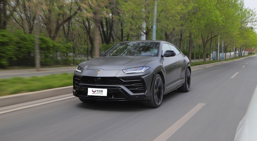 是不是地表最快的SUV？牛车网试驾兰博基尼 Urus！