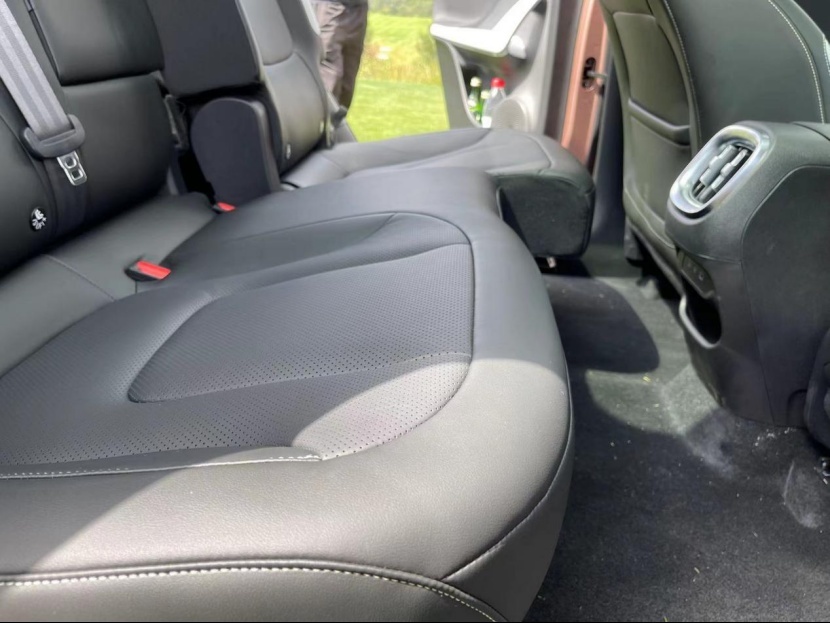 smart精灵#1试驾,比特斯拉Model 3设计、品牌强,价格还便宜