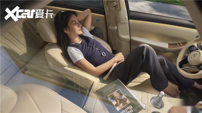 交付显实力，关爱赢真心：全新问界M7“提车关爱计划”的用户哲学