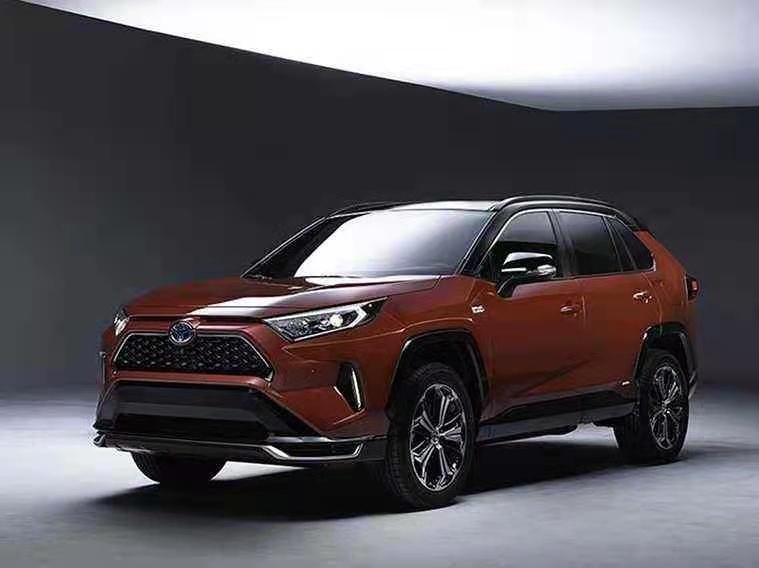 详解RAV4荣放：空间宽敞，高颜值，2.0L发动机+CVT