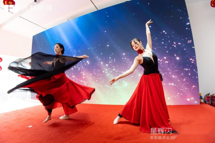 “星辉闪耀·点亮银河” 吉利银河沈阳君河体验中心盛大开业
