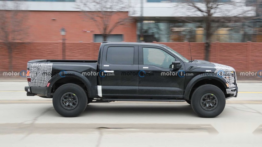 有望今年内发布 新款福特F-150 Raptor R谍照曝光 动力升级