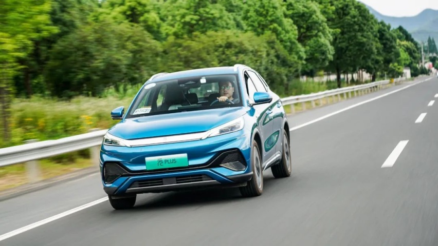 比亚迪首款15万纯电SUV，开着行吗？