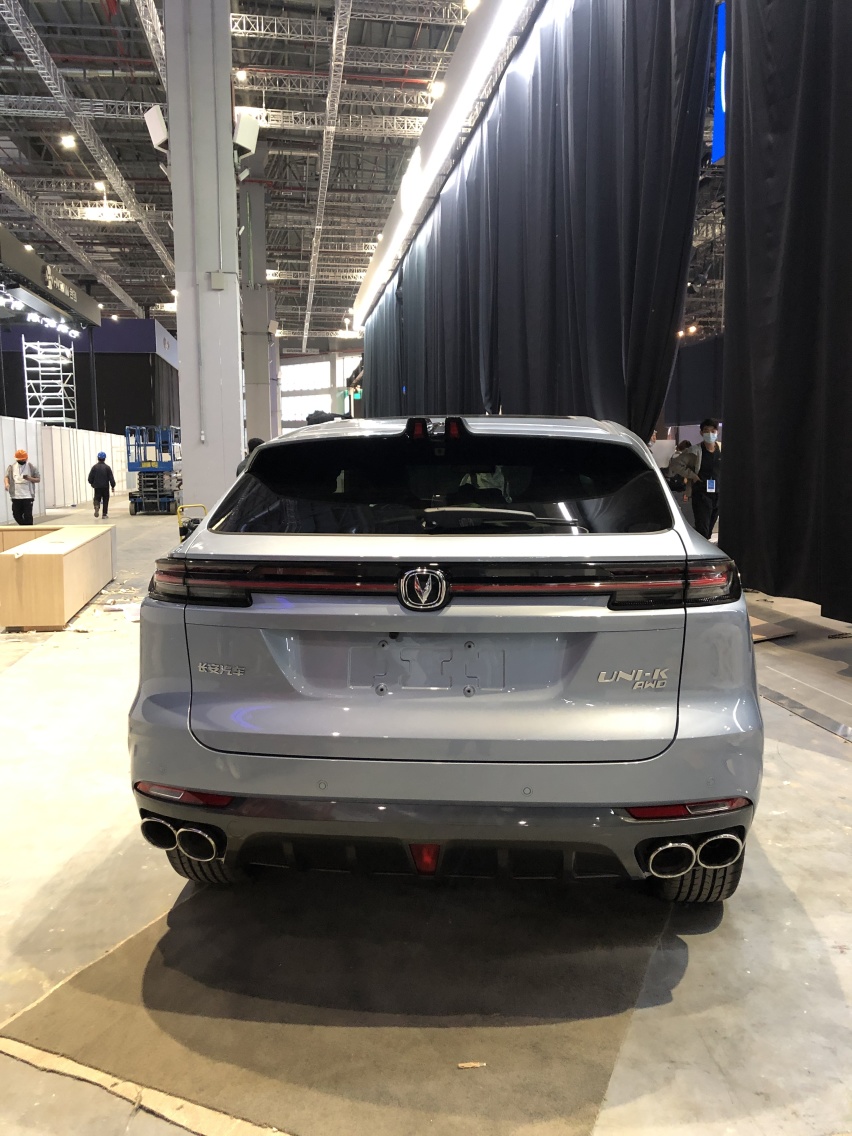 车展探馆 | 长安UNI-K现身，15万SUV性能碾压日系车