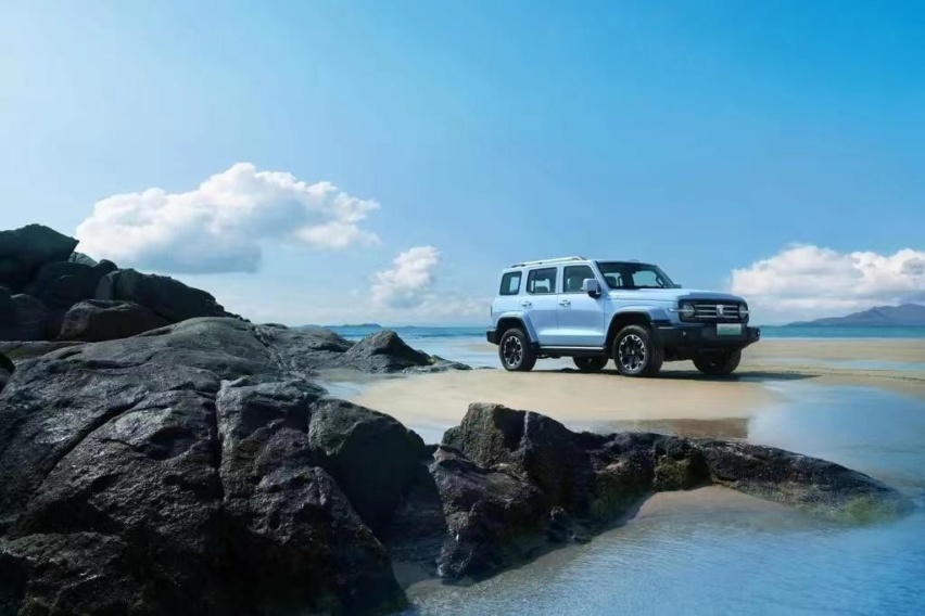 北京车展4大硬派SUV：国产普拉多售45.98万起，纯电大G配四电机