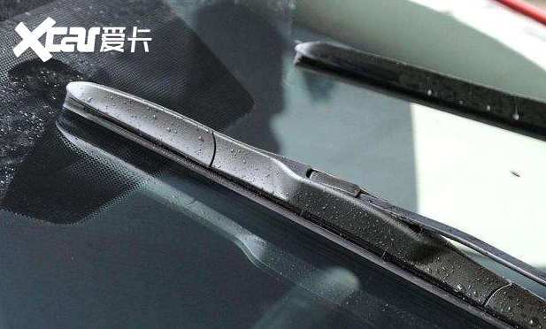 忘记换挡身边一些新手朋友在驾驶手动挡车型时,有的人经常忘记升挡