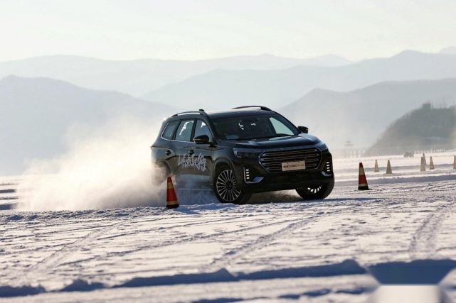 试驾官丨捷途X90 PLUS，威虎山冰雪行驶，“智”在其中