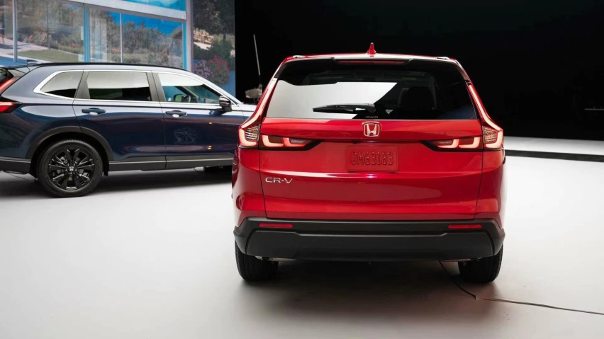 聊聊新一代本田CR-V，摘掉“大叔座驾”的帽子，仅靠设计行吗？