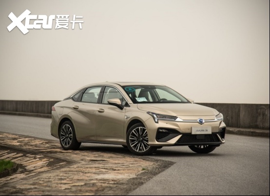热门车型对比，几何A和Aion S哪款车更受欢迎和喜爱