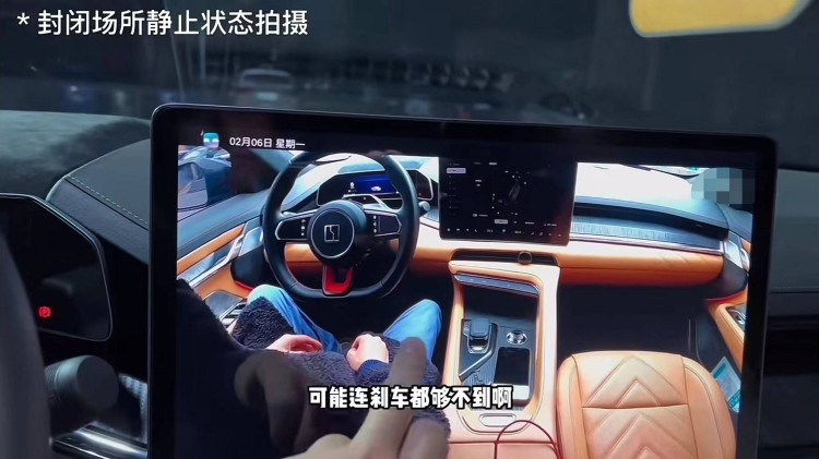 挂D档座椅自动后移？它简直是“BUG之王”！