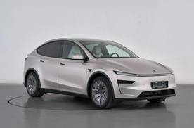 贴着理想i8定价，特斯拉Model Y L上市，6座鸡肋感十足，续航751km