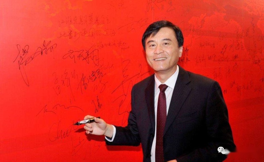 到了该乘风破浪的时候，江淮汽车为何被拍到沙滩上？