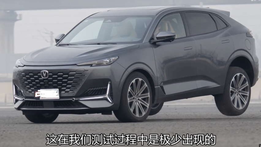 长安UNI-K悬架调校存在安全隐患，测试姿态对不起外观