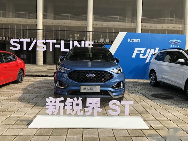 想买GTI、福克斯ST不实用，福特锐界ST，2.7T空间性能都有了