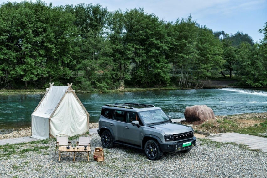 旅行越野超混SUV 捷途山海T2正式上市 售价17.99万元起