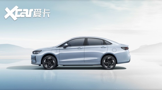 新魔方、新EU5 PLUS教师节“大放价”，专项补贴致敬师者