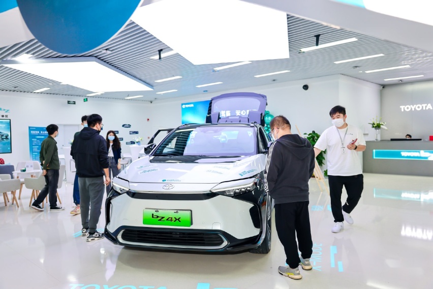 19.98万元，广汽丰田bZ4X现已全国到店