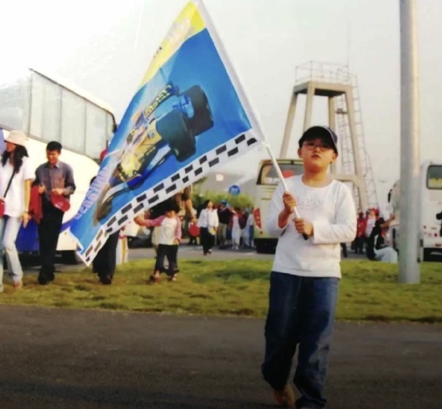 由周冠宇现象深挖：F1与中国有着怎样的渊源？