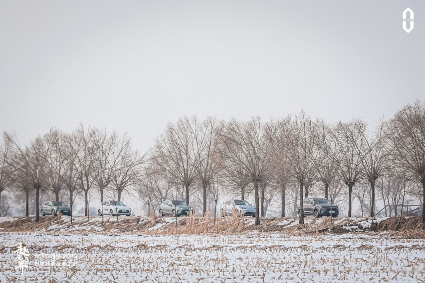 趣无界丨冰雪智驾 趣探边境民俗风情