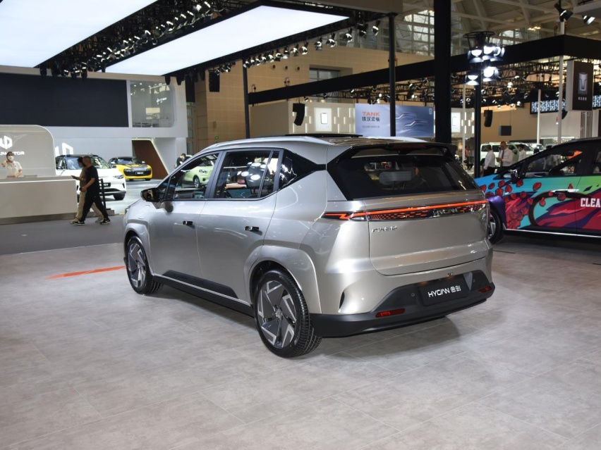 潮流纯电紧凑型SUV 合创Z03正式上市