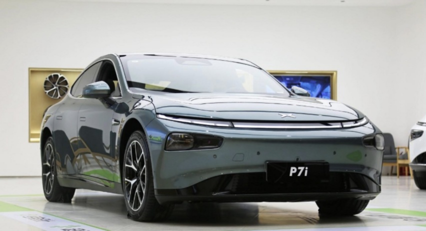 小鹏P7i全系降价，最高2.6万，“有钱了”就硬气了